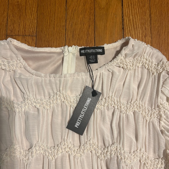 NWT PrettyLittleThing Almond Textured Boat Neck Mini Dress Womens 12 - Picture 3 of 4